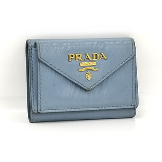 プラダ(PRADA)のPRADA 三つ折り財布 サフィアーノレザー みずいろ 1MH021(財布)