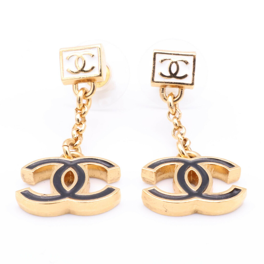 CHANEL(シャネル)のシャネル 【美品】B24P ゴールドGP ココマーク レディースのアクセサリー(ピアス)の商品写真