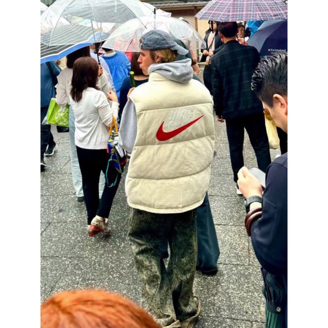 Supreme(シュプリーム)のSupreme®/Nike® Denim Puffer Vest メンズのジャケット/アウター(ダウンベスト)の商品写真