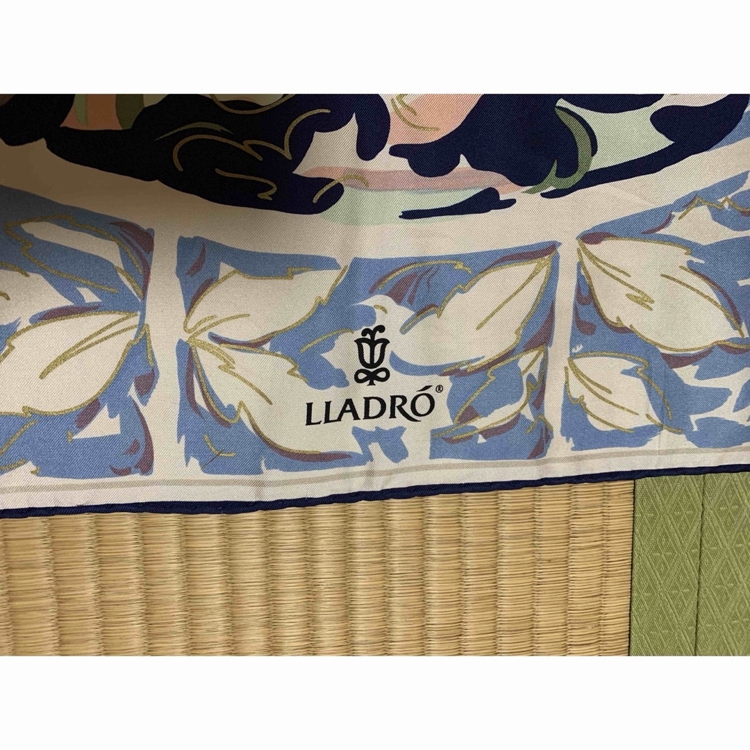 リヤドロ　スカーフ レディースのファッション小物(バンダナ/スカーフ)の商品写真