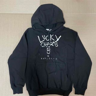 ★新品未使用★ソイングク×LUCKYCHARMS コラボパーカー　フリーサイズ黒(その他)