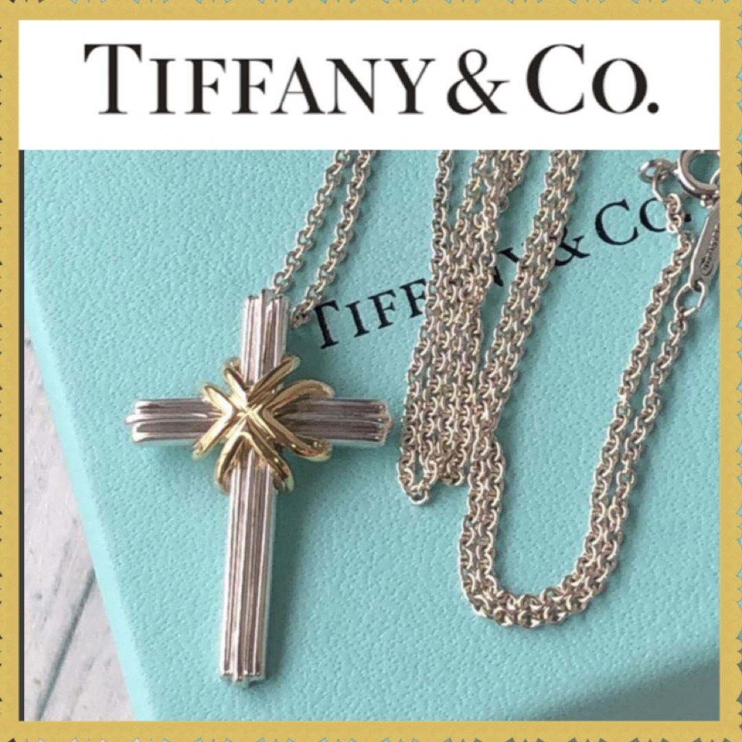 Tiffany & Co.(ティファニー)のティファニークロスネックレス　SV925 750(K18)コンビ　ペンダント レディースのアクセサリー(ネックレス)の商品写真