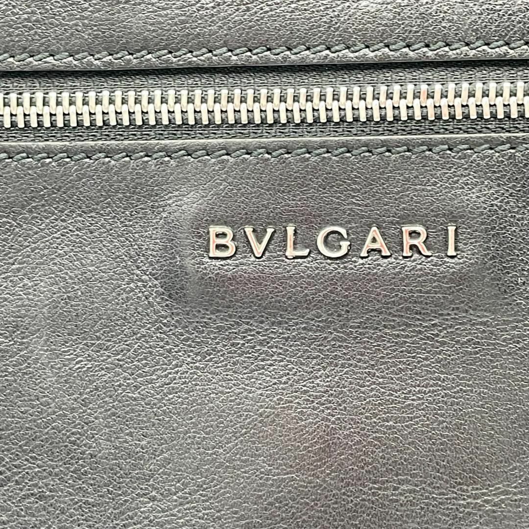 BVLGARI(ブルガリ)の美品✨ブルガリ　クラッチバッグ　ロゴプレート　ビーゼロワン　レザー　ブラック メンズのバッグ(セカンドバッグ/クラッチバッグ)の商品写真