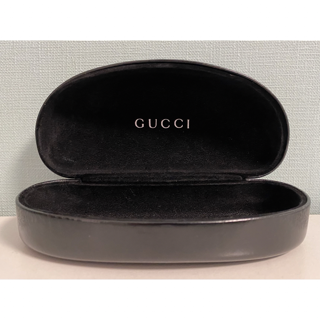 Gucci(グッチ)のGUCCI グッチ サングラスケース メガネケース メガネ入れ ハイブラ メンズのファッション小物(サングラス/メガネ)の商品写真