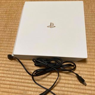 プレイステーション4(PlayStation4)のPS4Pro CUH-7200B 1TB ホワイト本体　動作品(家庭用ゲーム機本体)