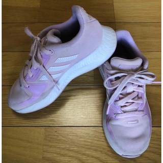 アディダス(adidas)のアディダス　スニーカー　女の子　紐靴　子供　運動会　運動靴(スニーカー)
