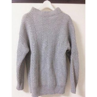 ニット　セーター　グレー　冬服　ハイネック　タートルネック　heather