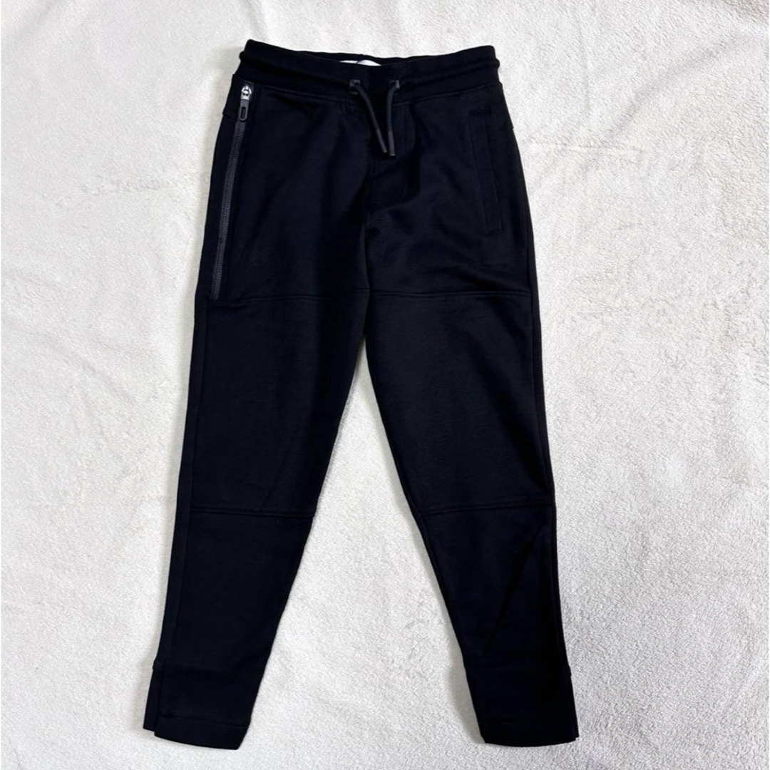 ZARA KIDS(ザラキッズ)の★ 新品　ZARA スウェット　パンツ　120 122 ★ キッズ/ベビー/マタニティのキッズ服男の子用(90cm~)(パンツ/スパッツ)の商品写真