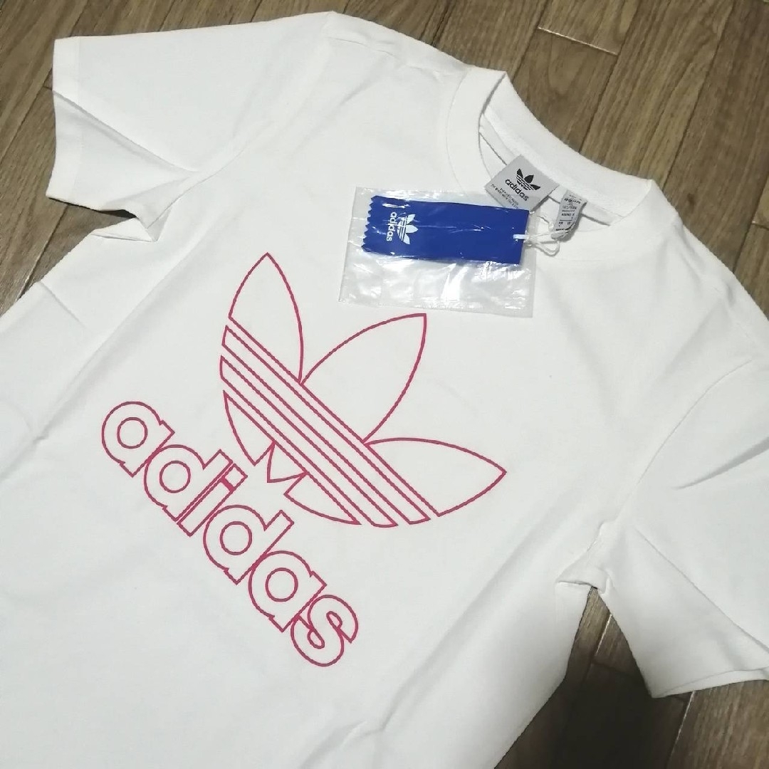 adidas(アディダス)の【まもなく値上げ】新品　アディダス　オリジナルス　レディース　Tシャツ　Lサイズ レディースのトップス(Tシャツ(半袖/袖なし))の商品写真