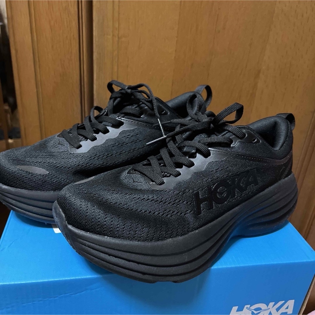 HOKA ONE ONE - HOKA ONE ONEのスニーカーBONDI 8の通販 by さくら HOKA ONE ONE - HOKA ONE ONEのスニーカーBONDI 8の通販 by さくら