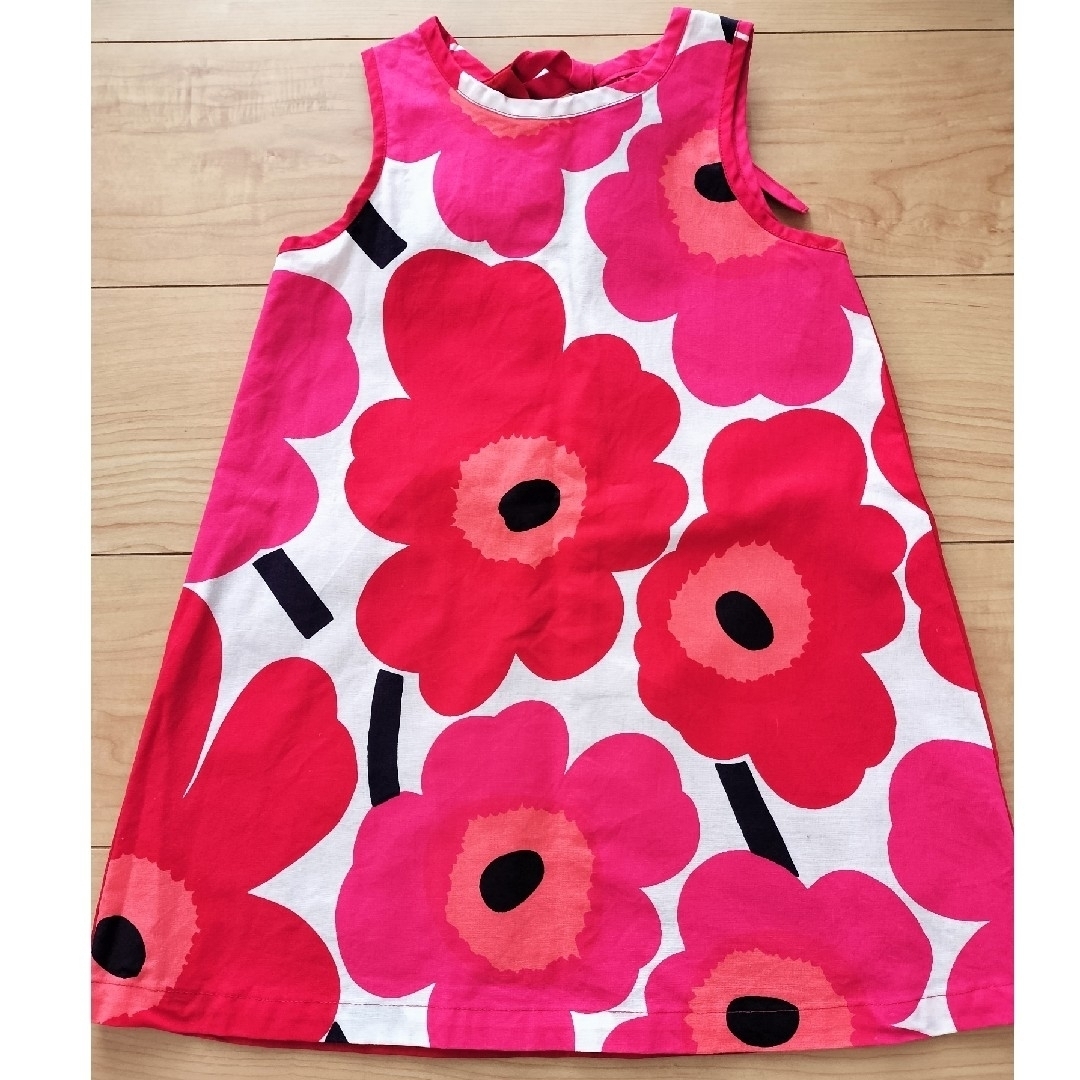 marimekko(マリメッコ)のハンドメイド marimekko柄ワンピース　95cm キッズ/ベビー/マタニティのキッズ服女の子用(90cm~)(ワンピース)の商品写真