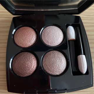 CHANEL - シャネル ルミエール グラフィック アイシャドウ 新品未使用 CHANEL - シャネル ルミエール グラフィック アイシャドウ 新品未使用