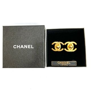 シャネル(CHANEL)の★CHANEL シャネル イヤリング ココ ターンロック 93A ゴールド(イヤリング)