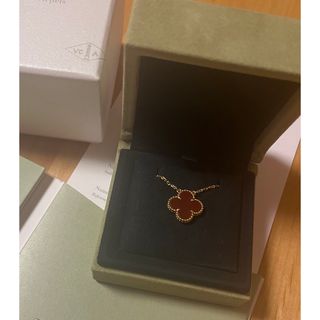 ヴァンクリーフアンドアーペル(Van Cleef & Arpels)のvancleefarpels ヴィンテージアルハンブラ　カーネリアン　ネックレス(ネックレス)