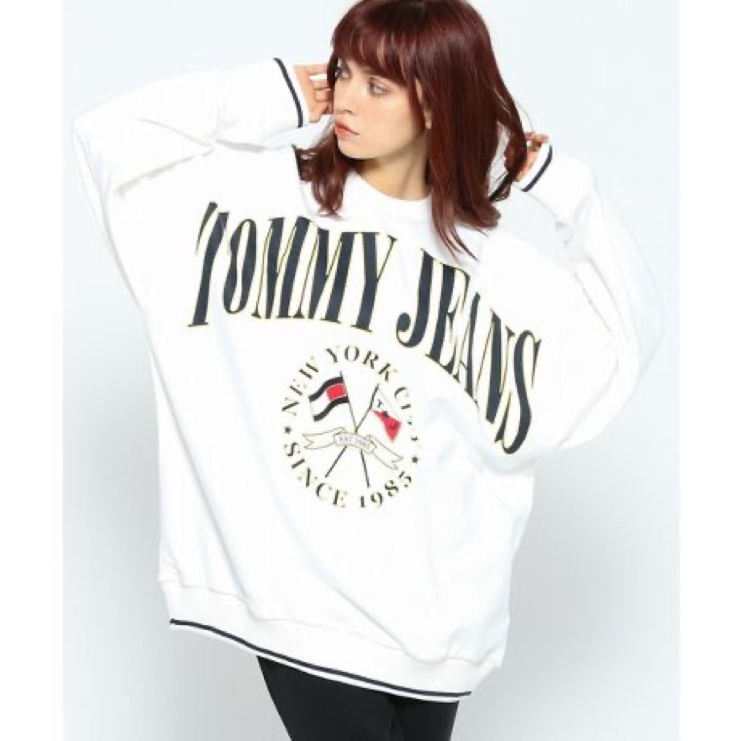 TOMMY JEANS(トミージーンズ)のTOMMYジーンズ  トミージーンズ   トレーナー ペアルック  レディースのトップス(トレーナー/スウェット)の商品写真