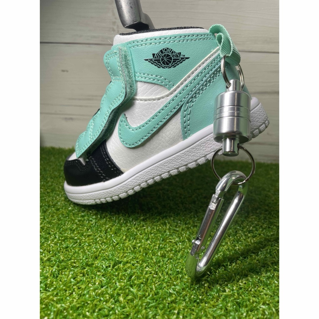 Jordan Brand（NIKE）(ジョーダン)の✨究極のおしゃれ✨NIKE JORDAN1 エメラルド　ゴルフパターカバー スポーツ/アウトドアのゴルフ(その他)の商品写真