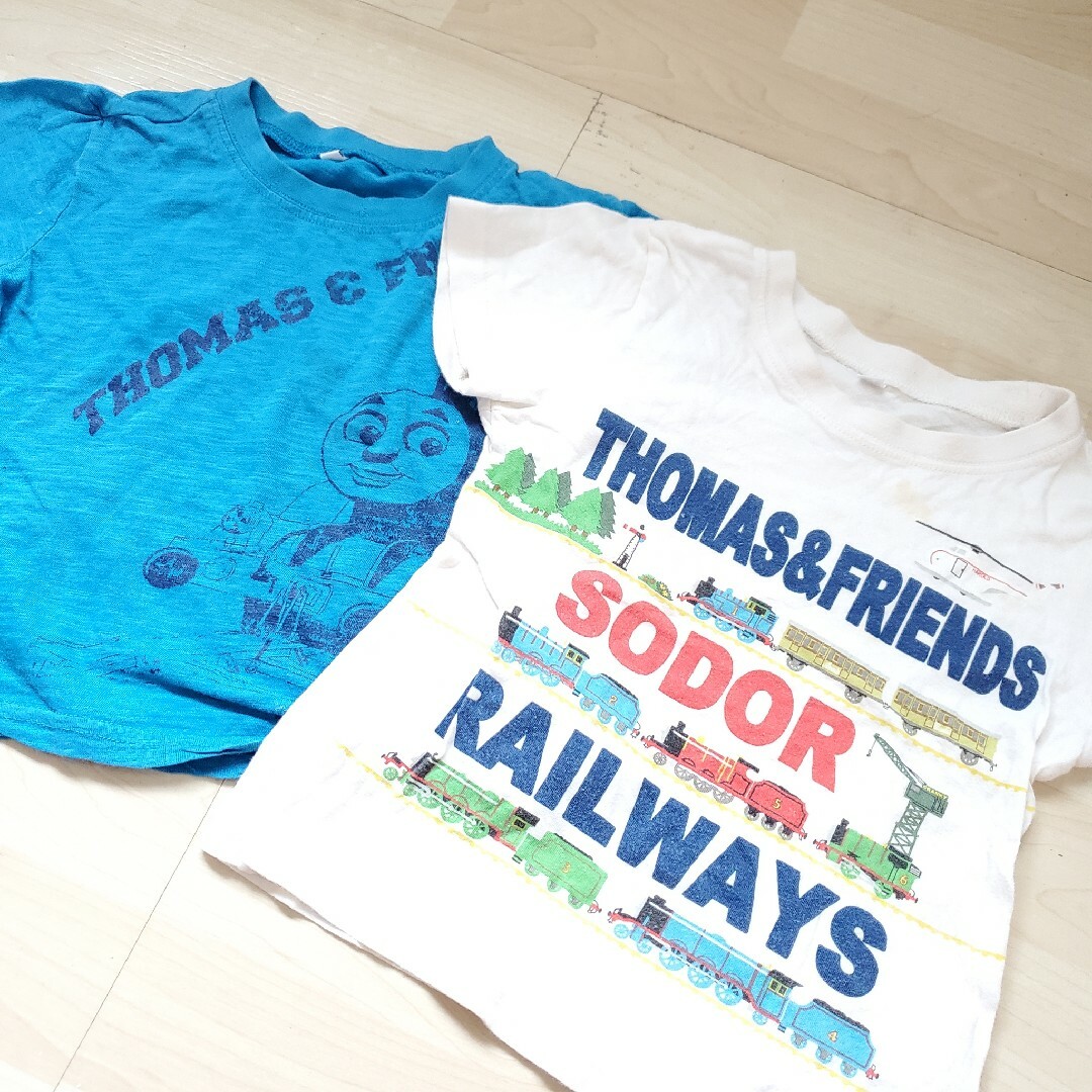 THOMAS(トーマス)の【THOMAS&FRIENDS】トーマス半袖Tシャツ青白２枚組110cm キッズ/ベビー/マタニティのキッズ服男の子用(90cm~)(Tシャツ/カットソー)の商品写真