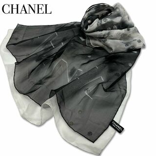 シャネル(CHANEL)のシャネル ココマーク ロゴ シルク100% スカーフ ストール ショール グレー(マフラー/ショール)