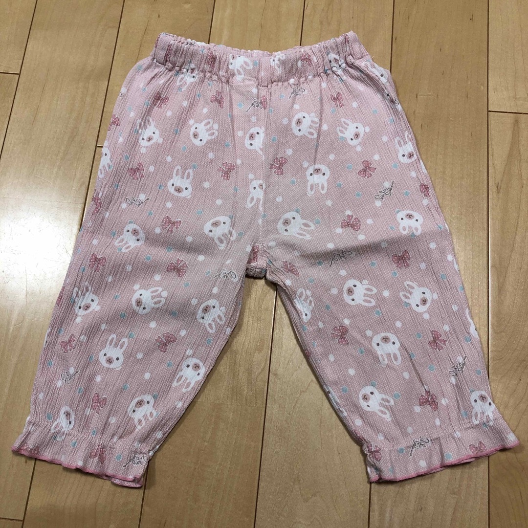 キッズ　120 夏物　ウサギ柄　半袖パジャマ　セット　 キッズ/ベビー/マタニティのキッズ服女の子用(90cm~)(パジャマ)の商品写真