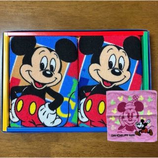 ディズニー(Disney)のディズニー ミッキーマウス  タオル  ２枚組 ＋ ハンドタオルのおまけ付き(タオル/バス用品)