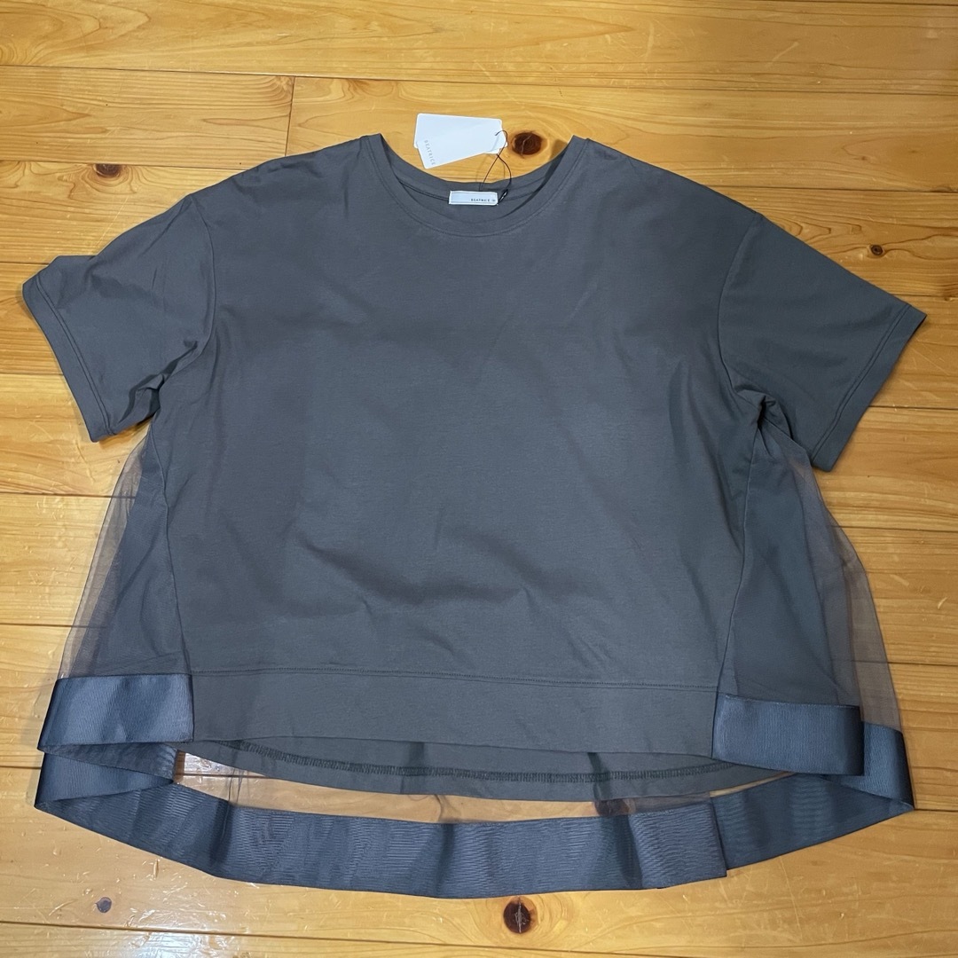 BEATRCE チュールTシャツ レディースのトップス(Tシャツ(半袖/袖なし))の商品写真