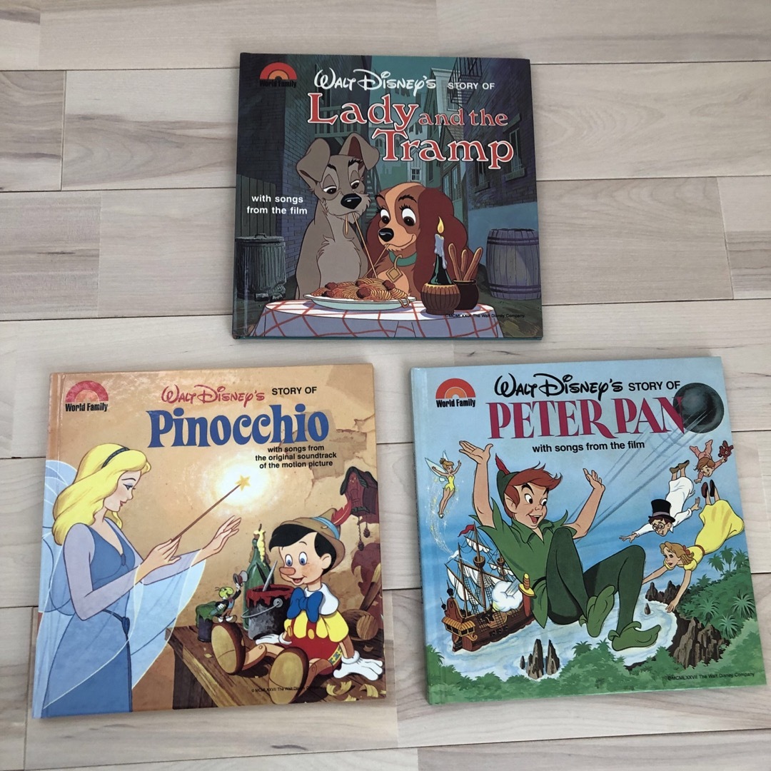 Disney(ディズニー)のLady  and the Tramp ピノキオ ピーターパン  3冊セット エンタメ/ホビーの本(絵本/児童書)の商品写真