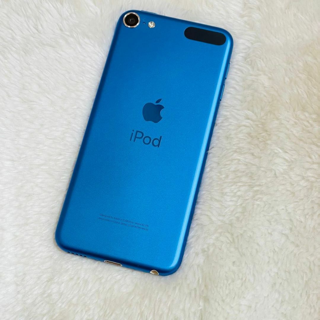 Apple(アップル)の【新品同様品】iPod touch 第7世代 32GB MVHU2J/A スマホ/家電/カメラのオーディオ機器(ポータブルプレーヤー)の商品写真