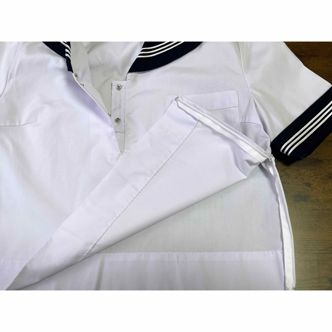 TOMBOW(トンボガクセイフク)の夏セーラー服　上着　白3本線 エンタメ/ホビーのコスプレ(衣装)の商品写真