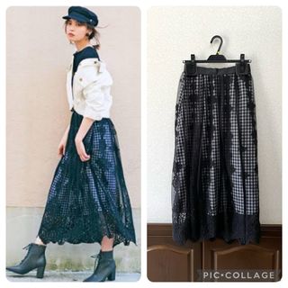 新品　アプワイザー　パネル刺繍ロングスカート