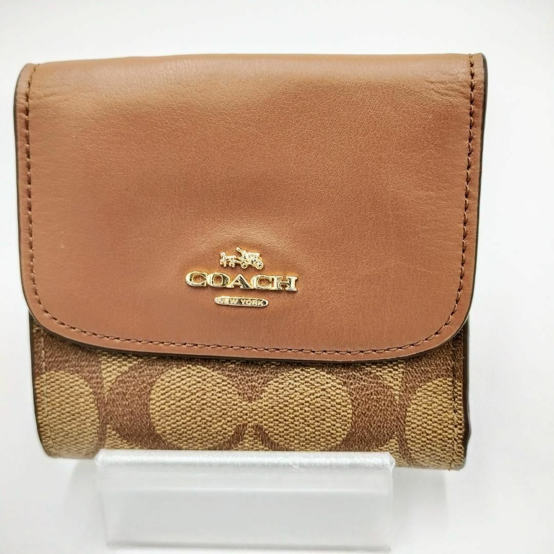 COACH(コーチ)のコーチ　シグネチャー　二つ折り財布　スモールウォレット レディースのファッション小物(財布)の商品写真