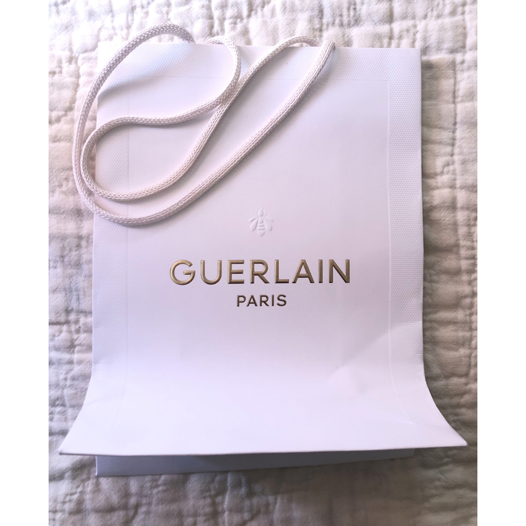 GUERLAIN(ゲラン)の【送料無料❗️】GUERLAIN ゲラン ショッパー ショップ袋 紙袋 3枚 レディースのバッグ(ショップ袋)の商品写真