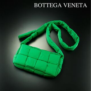 Bottega Veneta - ボッテガヴェネタ ナイロン パデットテックカセット ショルダーバッグ