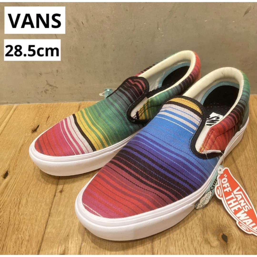 VANS(ヴァンズ)のVANS バンズ COMFYCUSH SLIP-ON コンフィクッシュスリッポン メンズの靴/シューズ(スニーカー)の商品写真