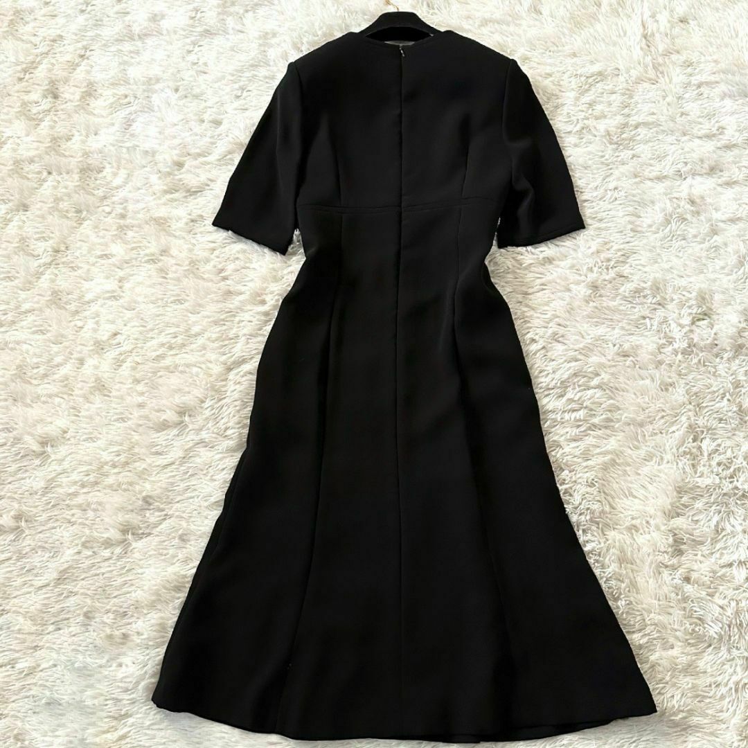 AQUA SCUTUM(アクアスキュータム)のAquascutum ブラックフォーマル ワンピース 9号 レディースのフォーマル/ドレス(礼服/喪服)の商品写真