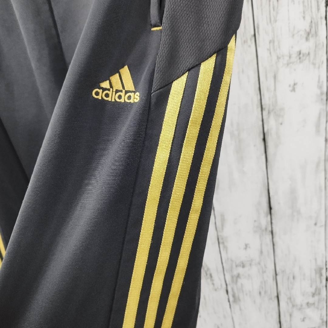 adidas(アディダス)の【adidas】Half Pants Jersey Setup　D891 メンズのトップス(ジャージ)の商品写真