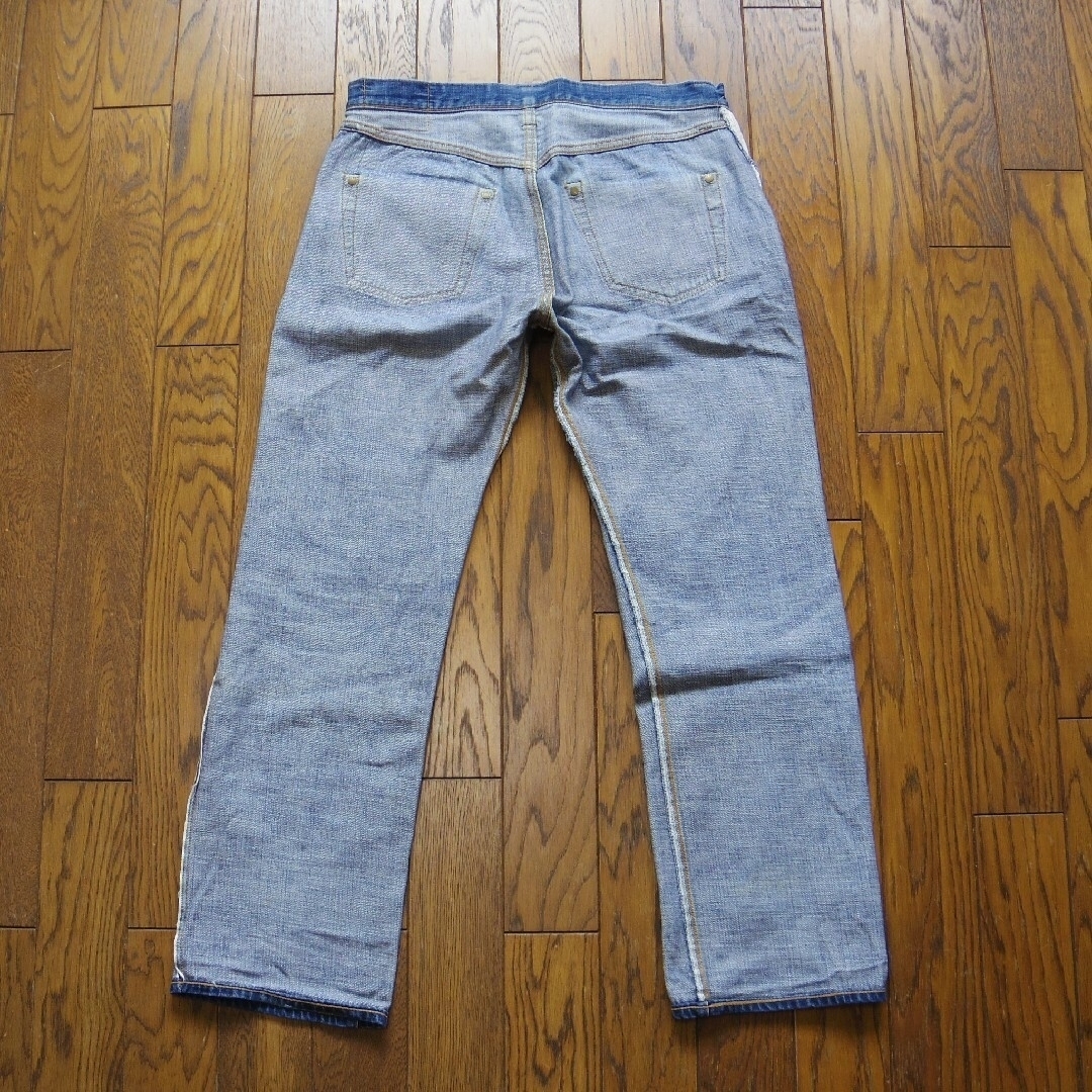 Levi's(リーバイス)のUSA製 LEVI'S 501xx W35 赤耳 BigE リペア ヴィンテージ メンズのパンツ(デニム/ジーンズ)の商品写真