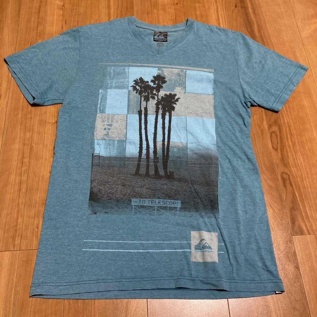 QUIKSILVER(クイックシルバー)のクイックシルバー　Tシャツ　Mサイズ メンズのトップス(Tシャツ/カットソー(半袖/袖なし))の商品写真