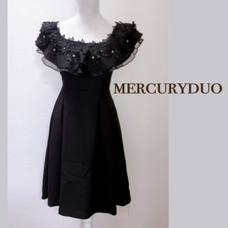 【タグ付き新品】MERCURYDUOフラワービジュー膝丈ワンピース