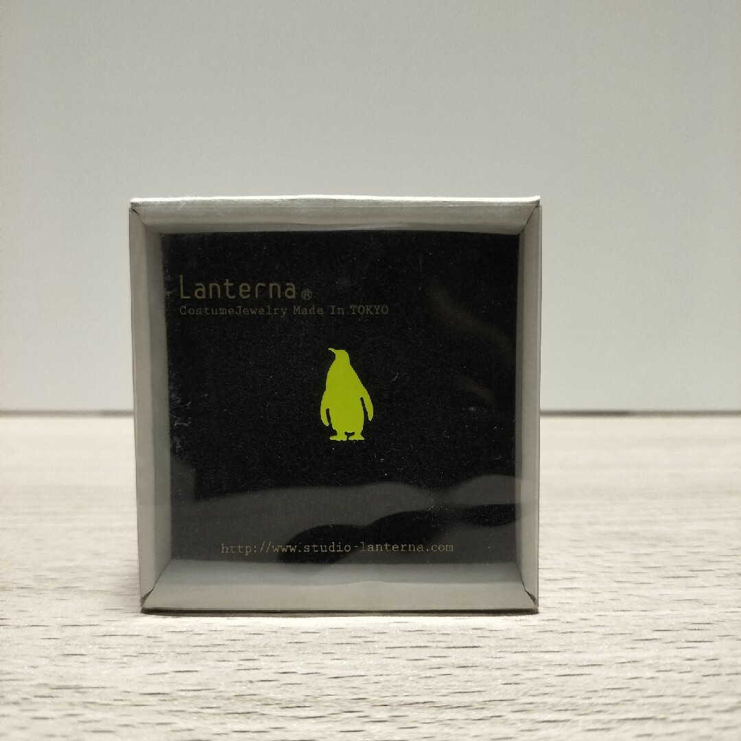 ランテルナ　ペンギンピアス　片耳 レディースのアクセサリー(ピアス)の商品写真