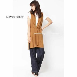 メイソングレイ(MAYSON GREY)の定価15120円【新品】メイソングレイ ★２点ベルト付きニットジレ＋Tシャツ(カーディガン)