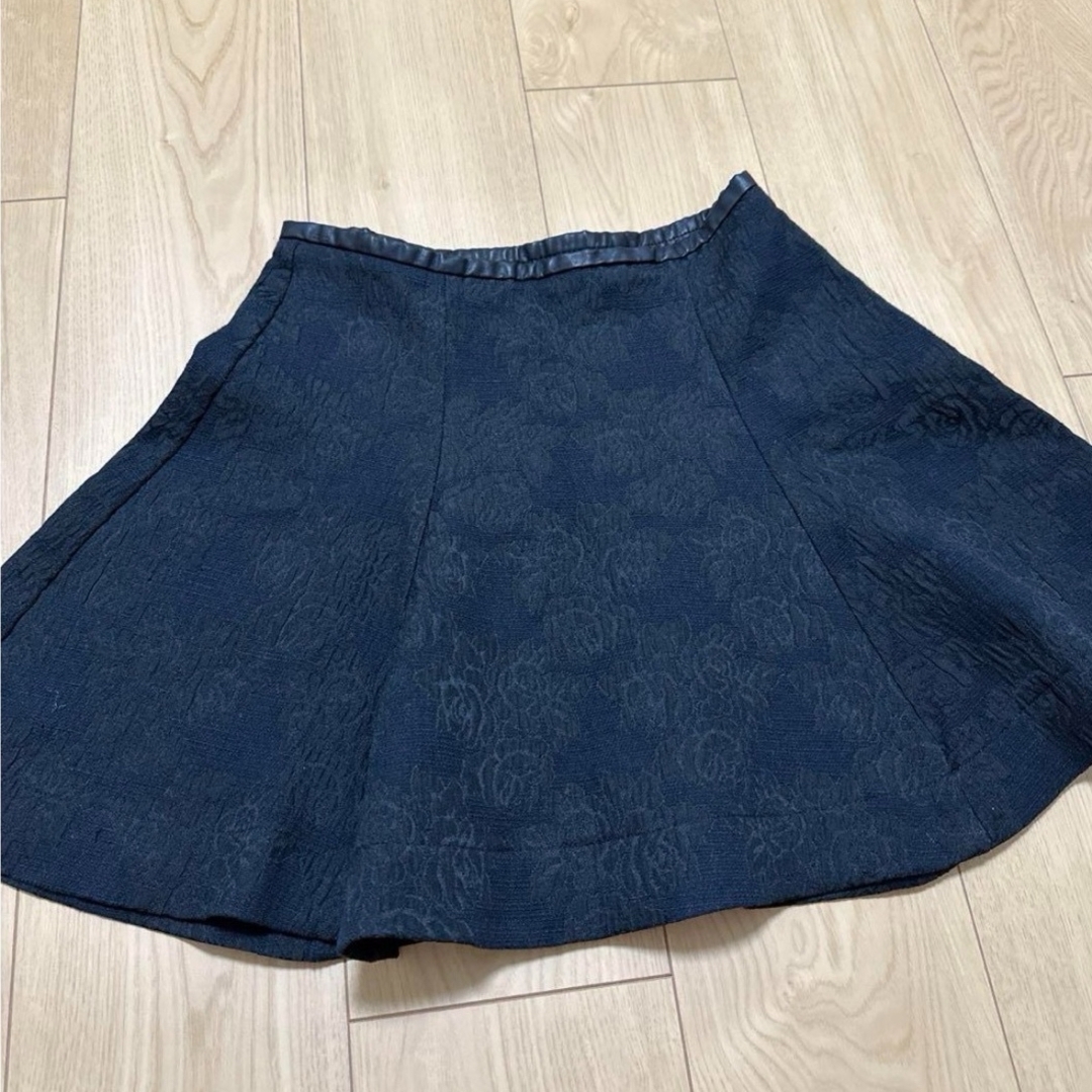 ZARA(ザラ)のZARA ザラ ブラック スカート レディースのスカート(ひざ丈スカート)の商品写真