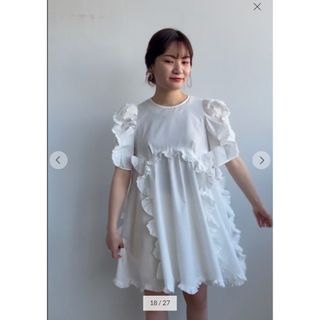 COCO DEAL - T/Cフリルチュニック 74218342の通販 by 松坂先生の COCO DEAL - T/Cフリルチュニック 74218342の通販 by 松坂先生の