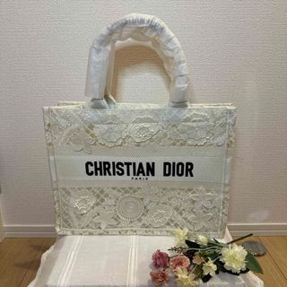 クリスチャンディオール(Christian Dior)の週末限定価格D-Lace ディオール ブックトート(トートバッグ)