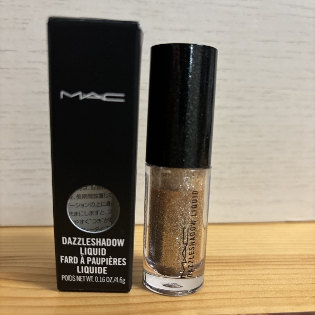 MAC(マック)のMAC ダズルシャドウ リキッド #フラッシュアンドダッシュ コスメ/美容のベースメイク/化粧品(アイシャドウ)の商品写真