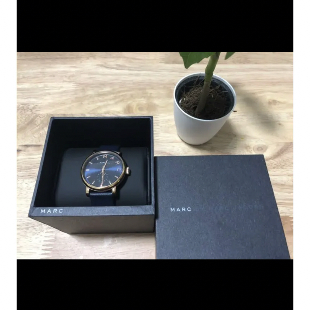 MARC BY MARC JACOBS(マークバイマークジェイコブス)の腕時計 ゴールド MARC BY MARCJACOBS  ブラック レディースのファッション小物(腕時計)の商品写真