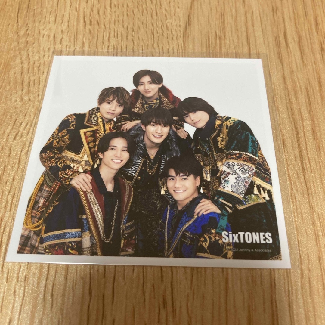 SixTONES(ストーンズ)のSixTONES ましかくフォト 集合 エンタメ/ホビーのタレントグッズ(アイドルグッズ)の商品写真