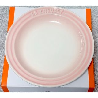 LE CREUSET - 【新品】 ルクルーゼ ラウンド・プレート LC 15cm パウダーピンク