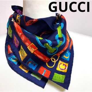 グッチ(Gucci)の【美品】GUCCI シルクスカーフ ホースビット ロゴ総柄 マルチカラー(バンダナ/スカーフ)