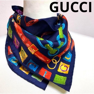 Gucci - 【美品】GUCCI シルクスカーフ ホースビット ロゴ総柄 マルチカラー