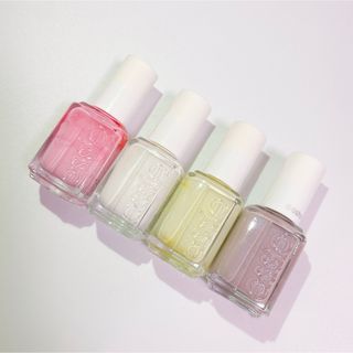 エッシー(Essie)の新品 essie エッシー ネイルポリッシュ マニキュア 4点セット(マニキュア)